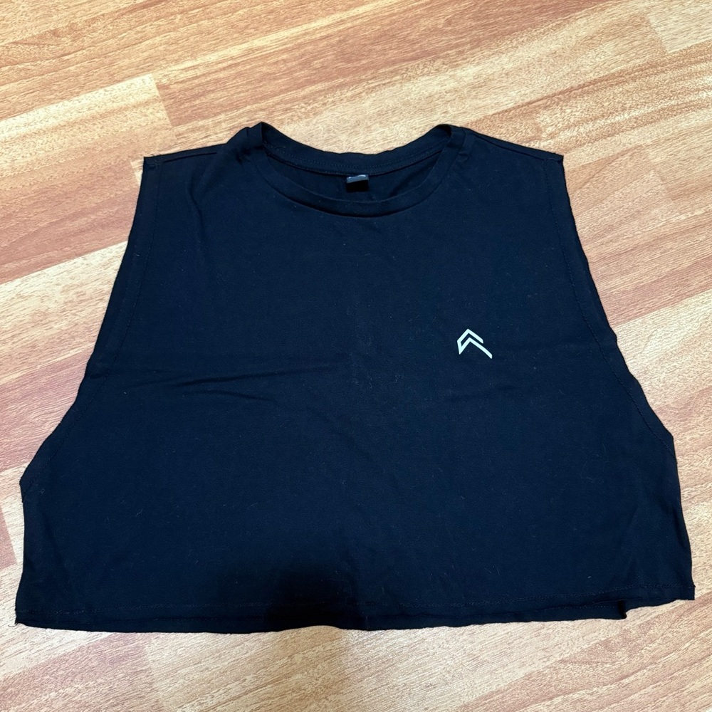OA muscle crop tank
